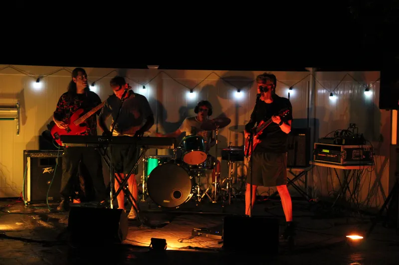 Atomsmasher at the pool party, photo 16