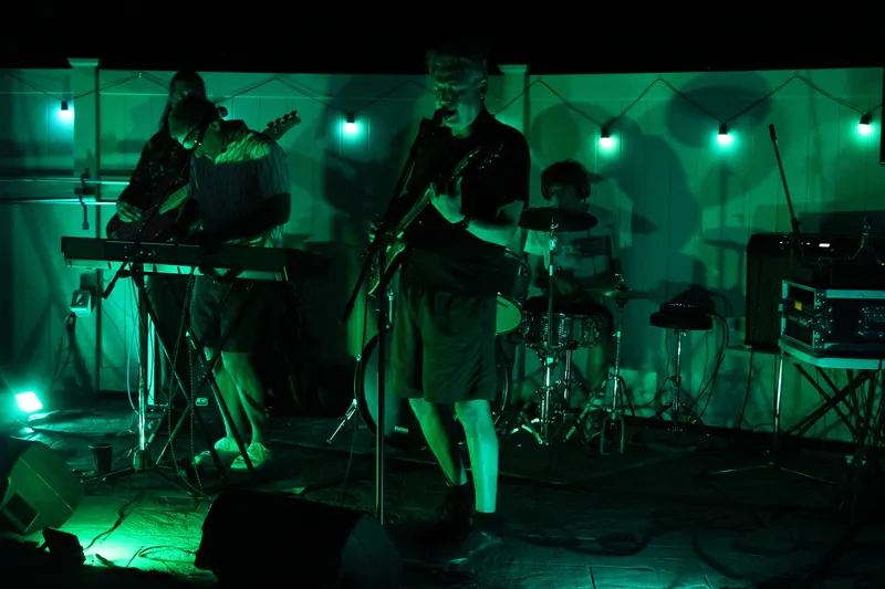 Atomsmasher at the pool party, photo 30